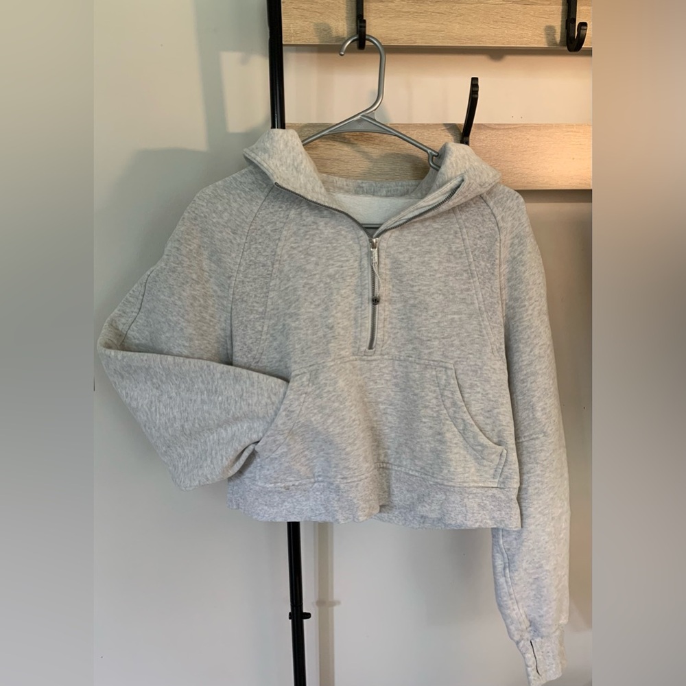 Lululemon Scuba